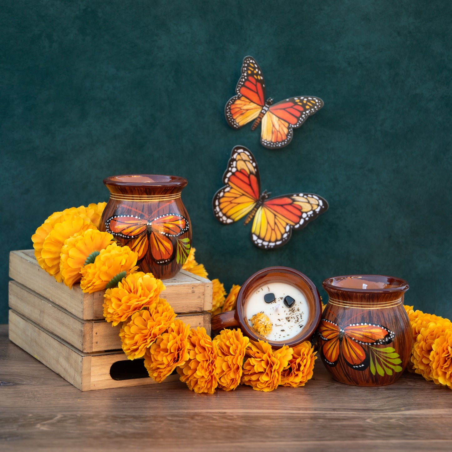 Monarch Butterfly Día de los Muertos Candle – PRE ORDER