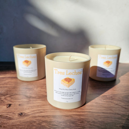 Tres leches candle